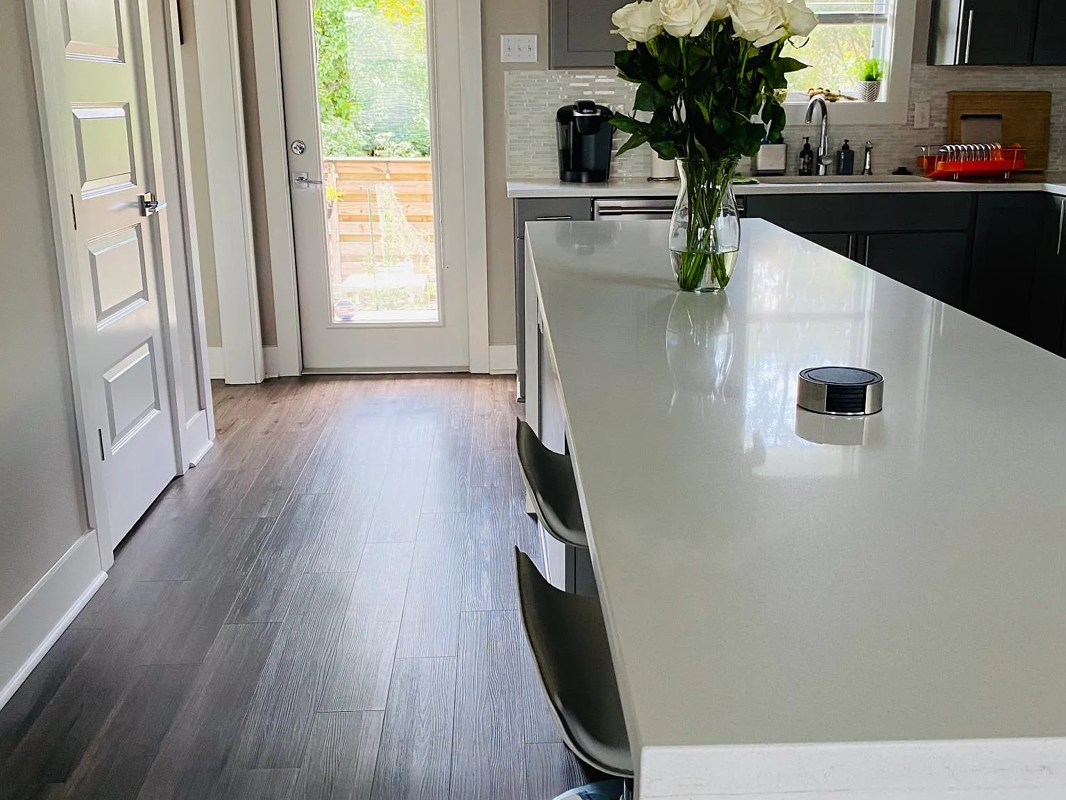 7072 Kodiak Dr — Photo 2