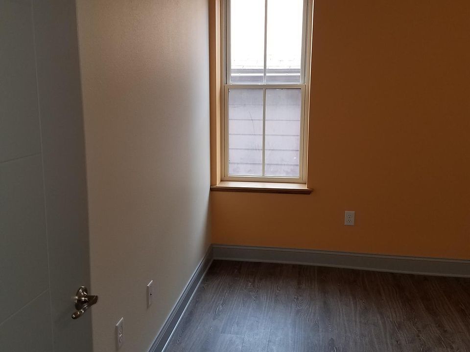 2nd image of 114 2nd St #202A