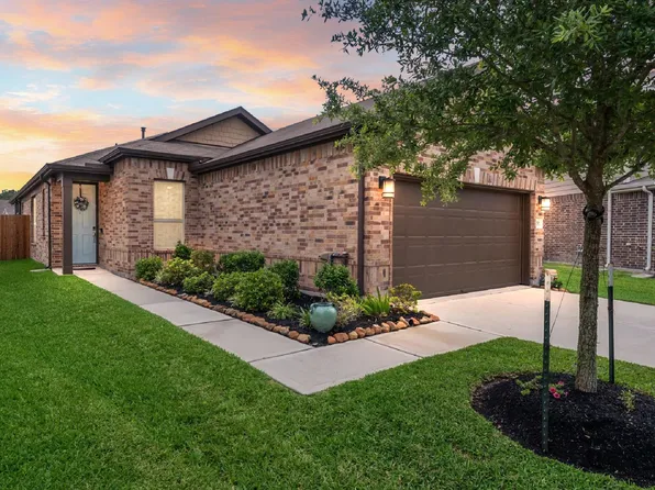 12571 Newcastle Park Ln, Houston, TX 77044