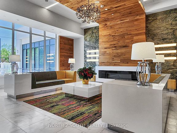 3rd image of 7900 Bathurst St #1217