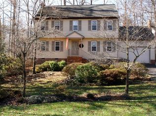 918 Westcreek Dr, North Chesterfield, VA 23236
