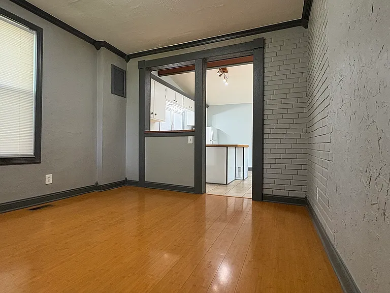 3270 Bell St — Photo 23