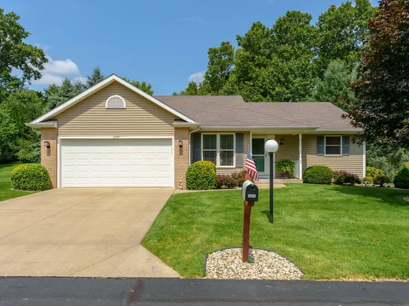 1577 Sarasota Trl, Portage, MI 49002