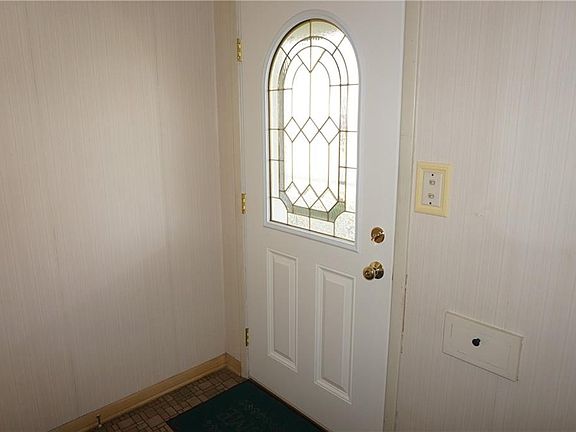 3rd image of 7251 Whitaker Dr