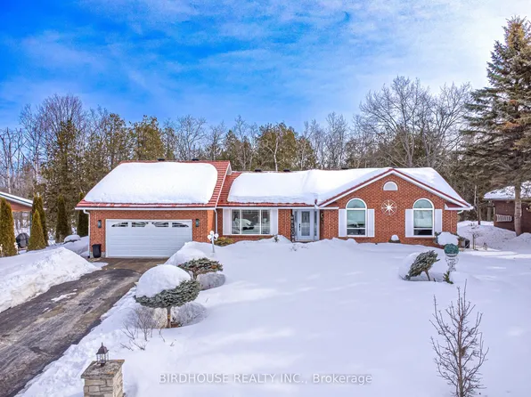 49 Goodman Rd, Kawartha Lakes, ON K0M 1N0