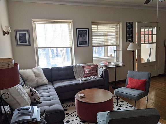 2nd image of 5730 N Winthrop Ave APT 1S