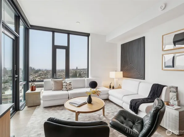 889 Avenue Square NE #703, Bellevue, WA 98004