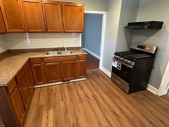 2nd image of 156 Plymouth St #2