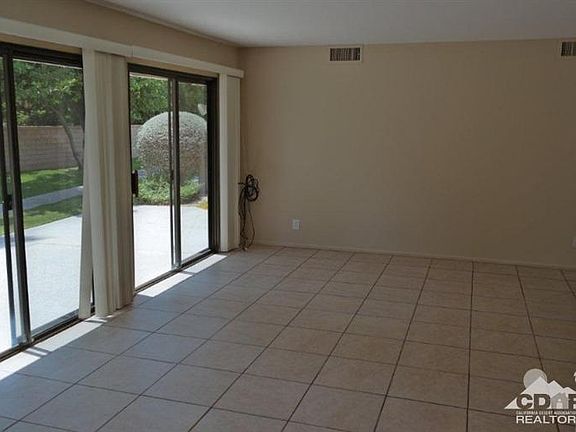 3rd image of 68437 Paseo Real