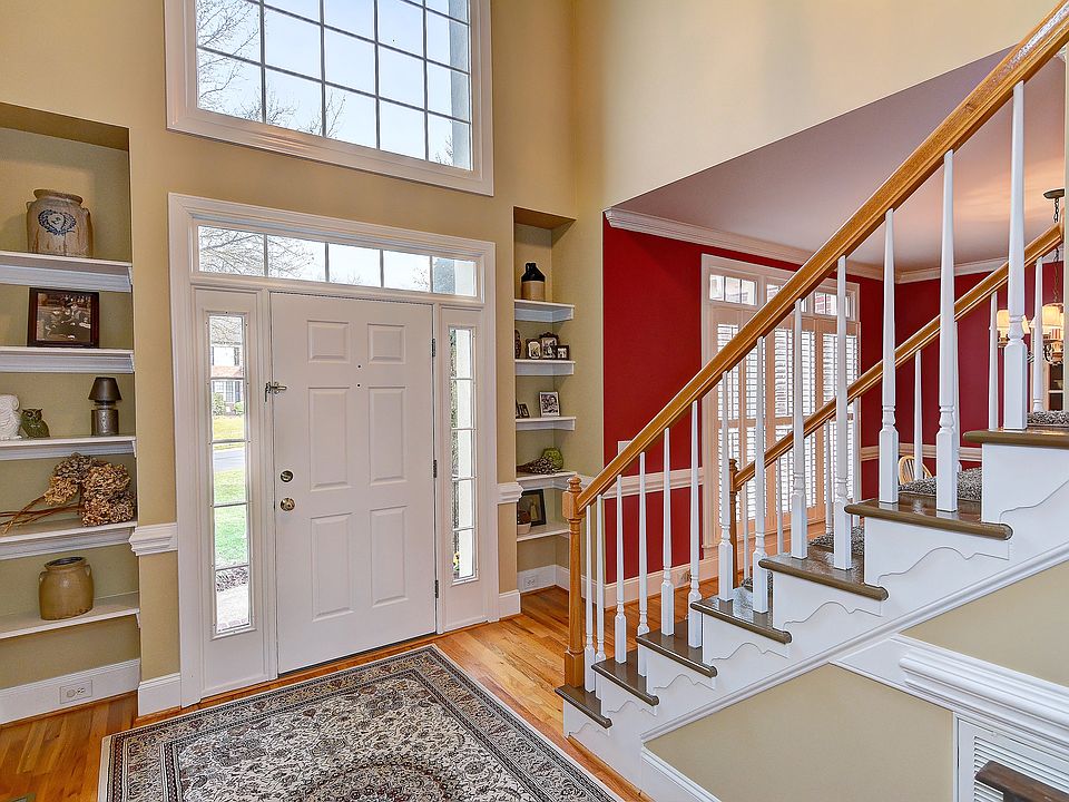 1st image of 9615 Saint Barts Ln