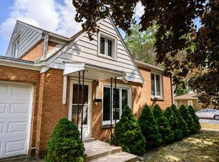 1201 Ostrander Ave, La Grange Park, IL 60526