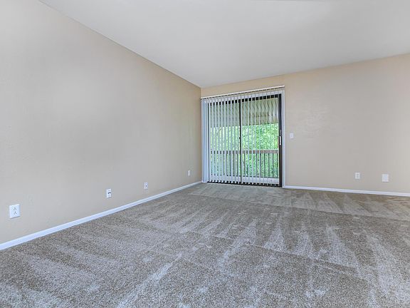 OPEN FLOOR PLANS AT BELLE FOREST AT MEMORIAL