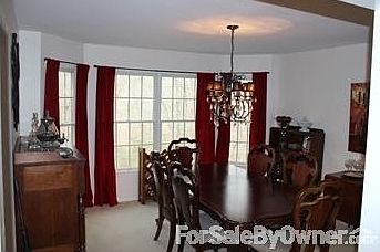 Dining Room with Bay Window Bump Out