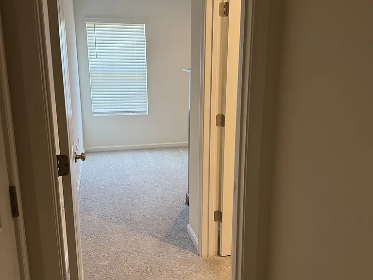 16933 Valencia Way — Photo 15