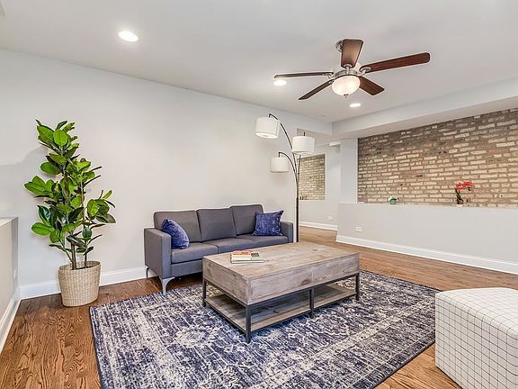 5th image of 4407 N Beacon St #Gn
