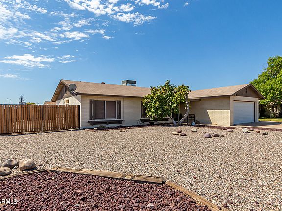 3rd image of 4807 W CHRISTY Drive