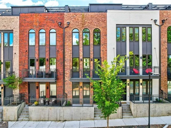 1239 Chelsea Cir NW, Atlanta, GA 30318