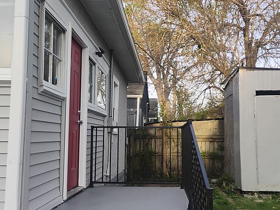 3rd image of 5201 E Burgess Ave