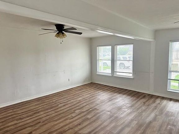 2nd image of 5176 Mount Revarb Dr
