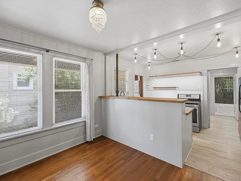 4617 Lafayette Ave — Photo 12