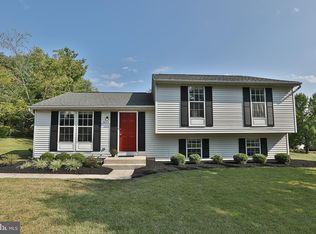 6645 Hunter Rd, Elkridge, MD 21075