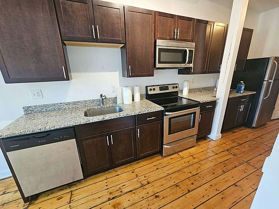 2nd image of 172 River St APT 404
