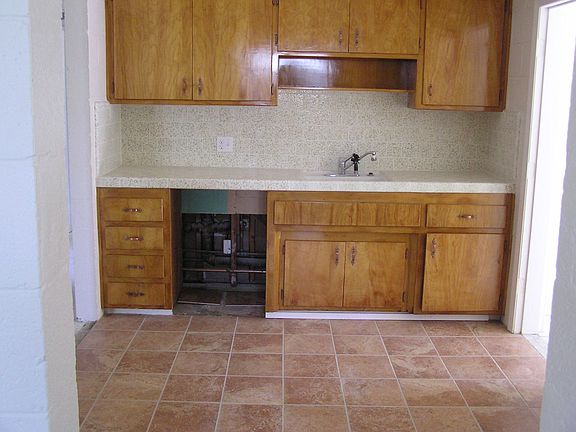 newly tiled kitchen