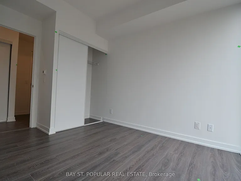 20 Edward St #2016 — Photo 7