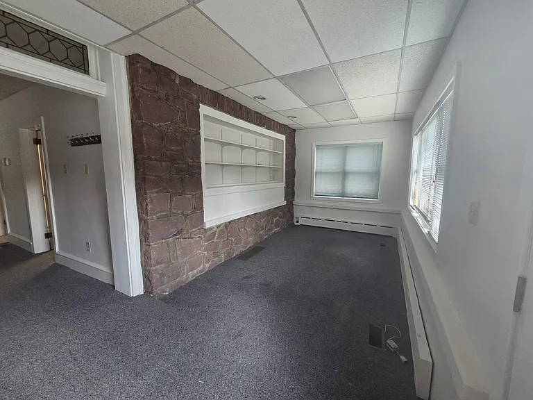 801 N Charlotte St #1 — Photo 5