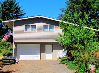 2122 NW Viewridge Dr, Waldport, OR 97394