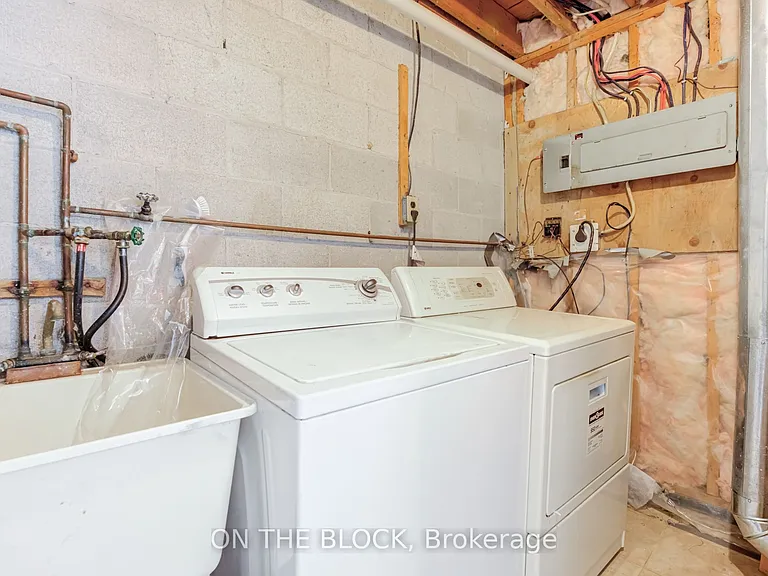47 Carleton Pl — Photo 36