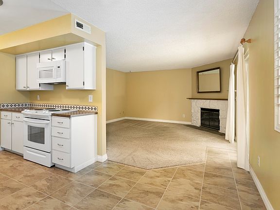 5th image of 7328 NE 142nd Pl APT A