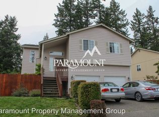 6211 Grandridge Dr SE, Pt Orchard, WA 98367