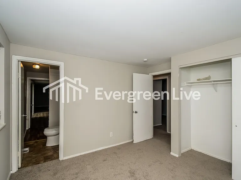10407 Chris Dr — Photo 9