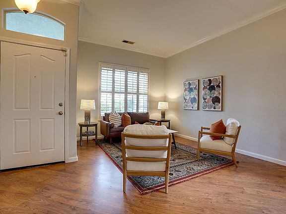 4th image of 9932 River View Cir