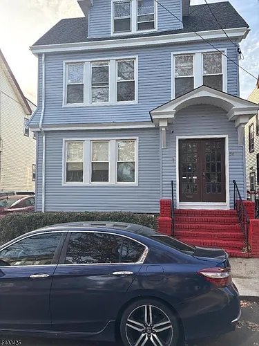 30 Underwood St Photo 1