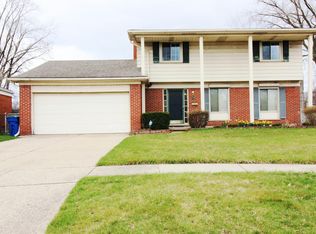 2583 Edwin Dr, Warren, MI 48092