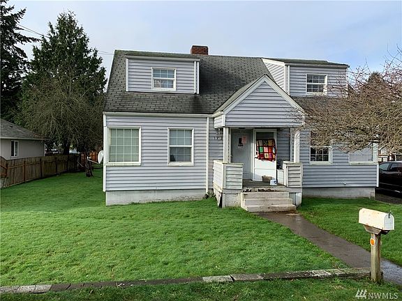 3rd image of 1733 N Rainier Ave