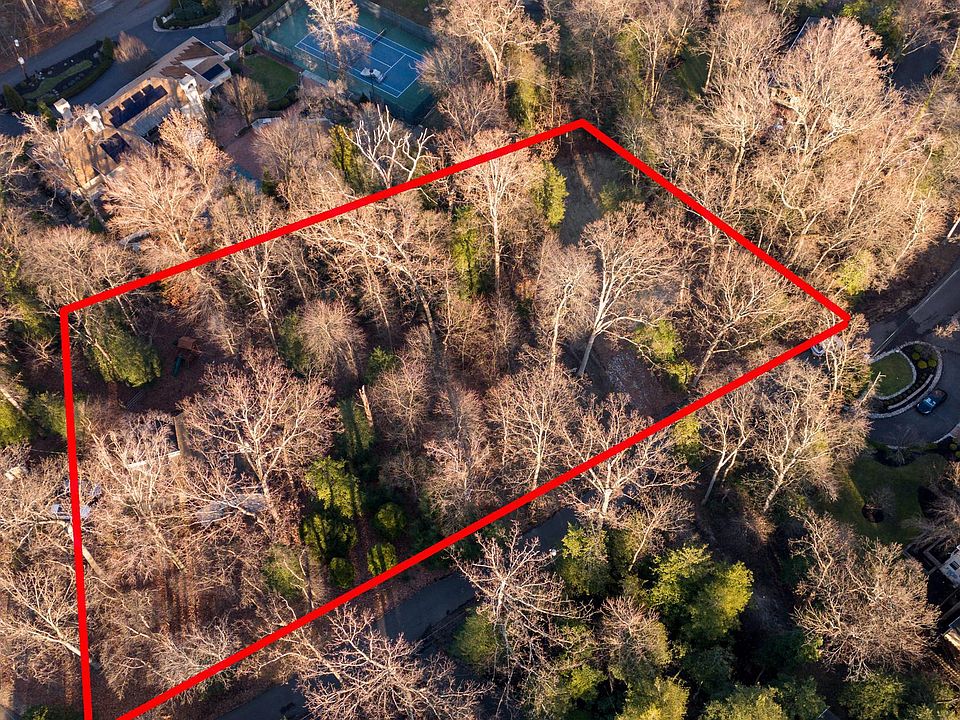 2nd image of 57 Cunningham Ln