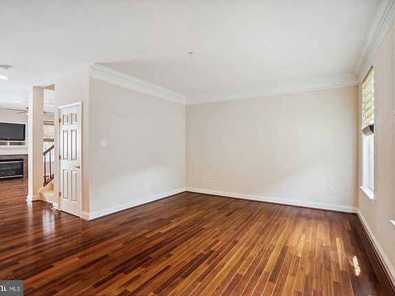 5th image of 7651 Milk Glass Ct #28