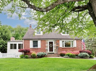 126 E Lewis Avenue, Pearl River, NY 10965