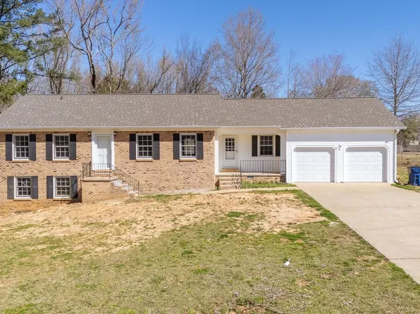 100 Poplar St, Savannah, TN 38372