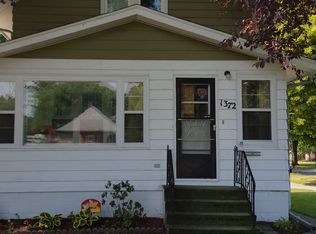 1372 12th Ave S, Fargo, ND 58103