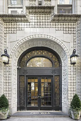 Sold by Corcoran | media 15