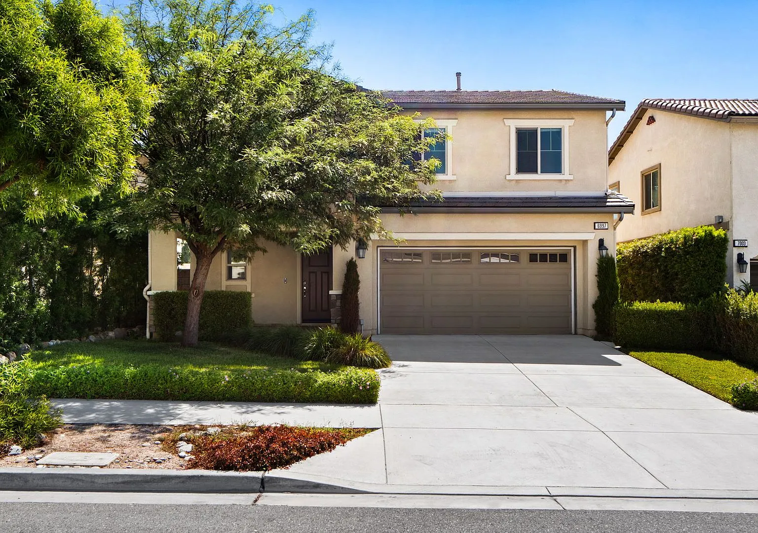 Beautiful Two-Story Home with Spacious Open Floor Plan! — Photo 1