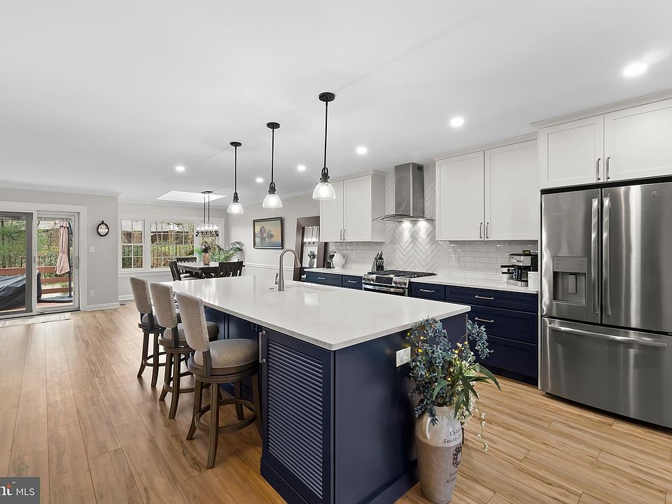 1st image of 6355 Brampton Ct