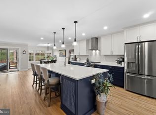 6355 Brampton Ct, Alexandria, VA 22304
