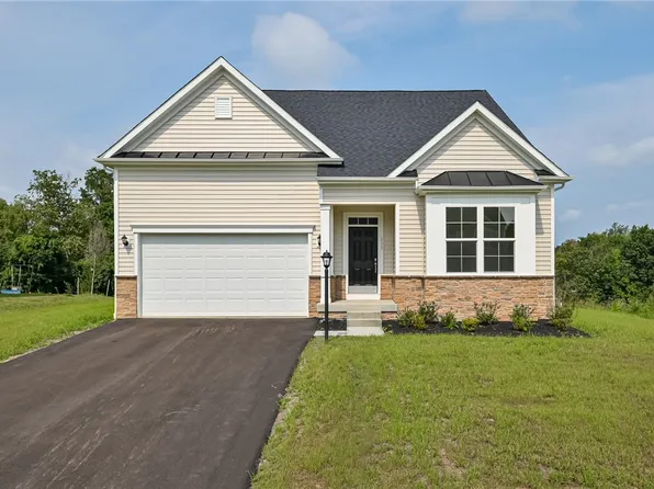 111 Fox Water Trl, Beaver, PA 15009