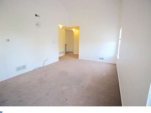 3rd image of 56 Foxglove Dr #56