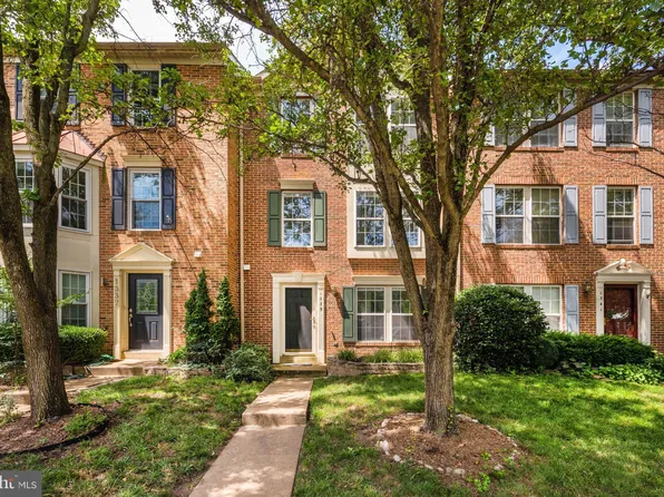 1339 Argall Pl, Alexandria, VA 22314
